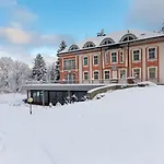 リゾート Wellness & Regenhart