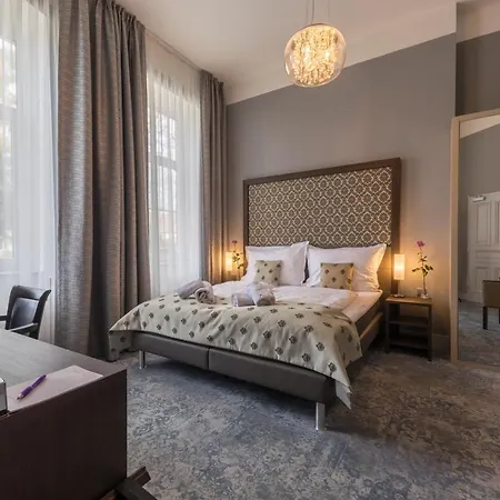 Wellness & Regenhart Resort