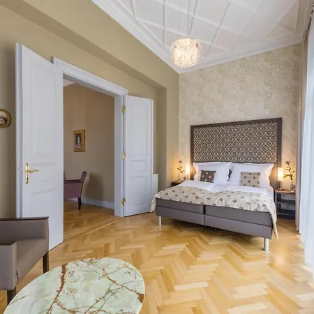 Resort Wellness & Regenhart 4*