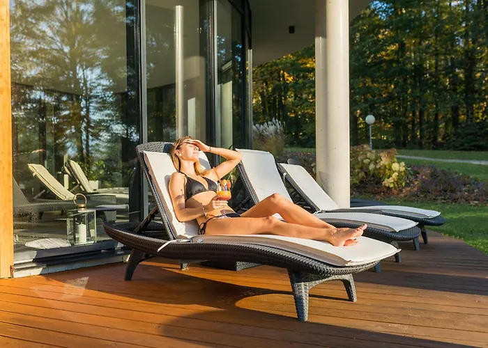 Wellness & Regenhart Resort