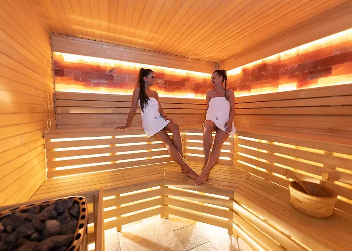 Resort Wellness & Regenhart 4*