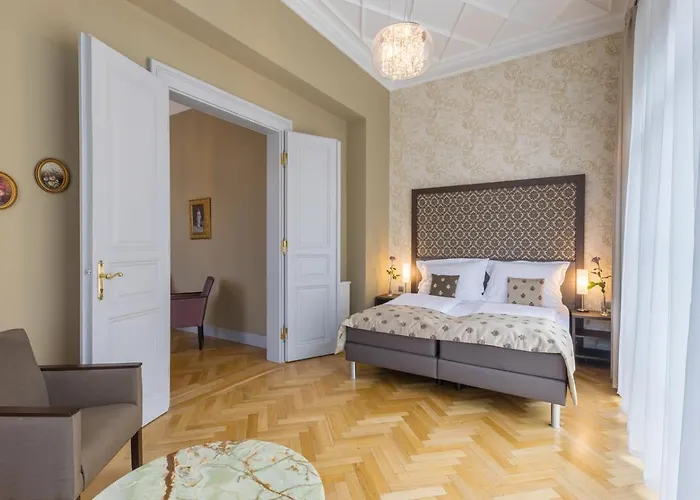 Resort Wellness & Regenhart 4*