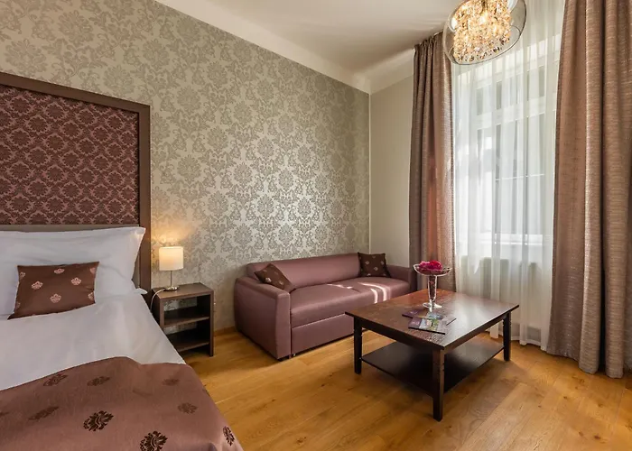 Wellness & Regenhart Resort 4*